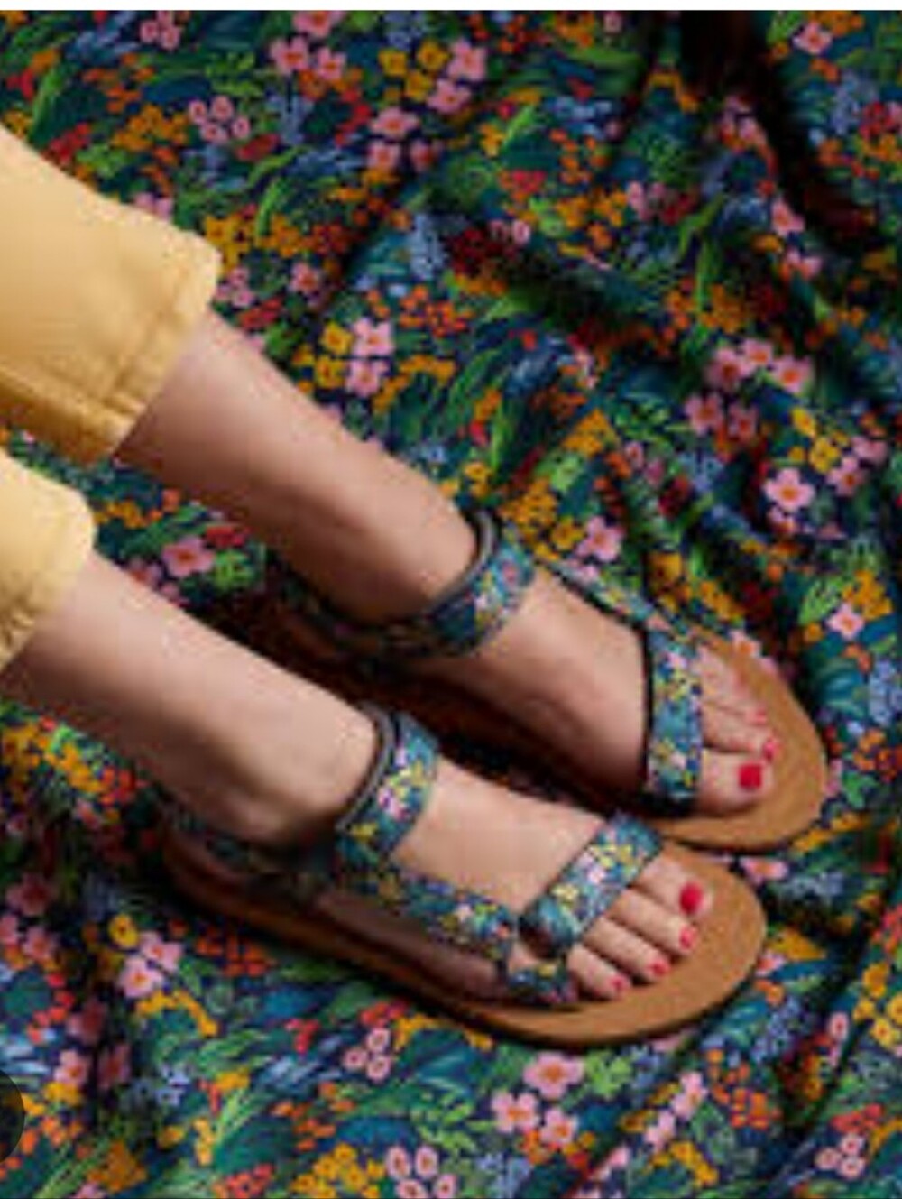 nwot  Keds-x Rifle Paper Co. Trio Sandal blue size 9